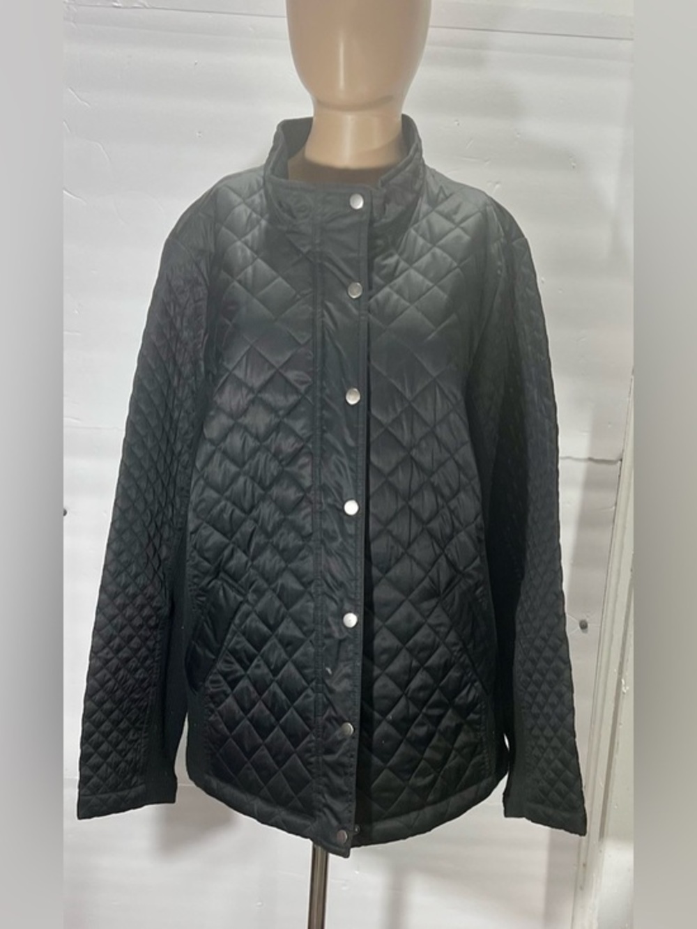 Pure Energy Black Quilted Snap and Zip-Front Women's Puffer Jacket